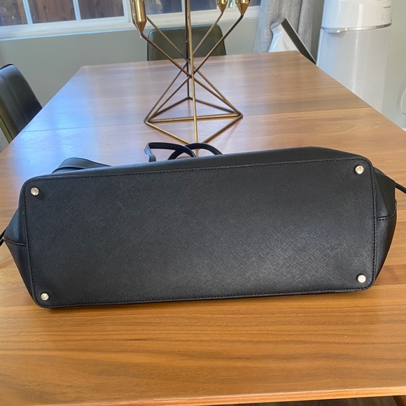 Kate Spade Large black tote. Fit my 14” laptop - Picture 5 of 6